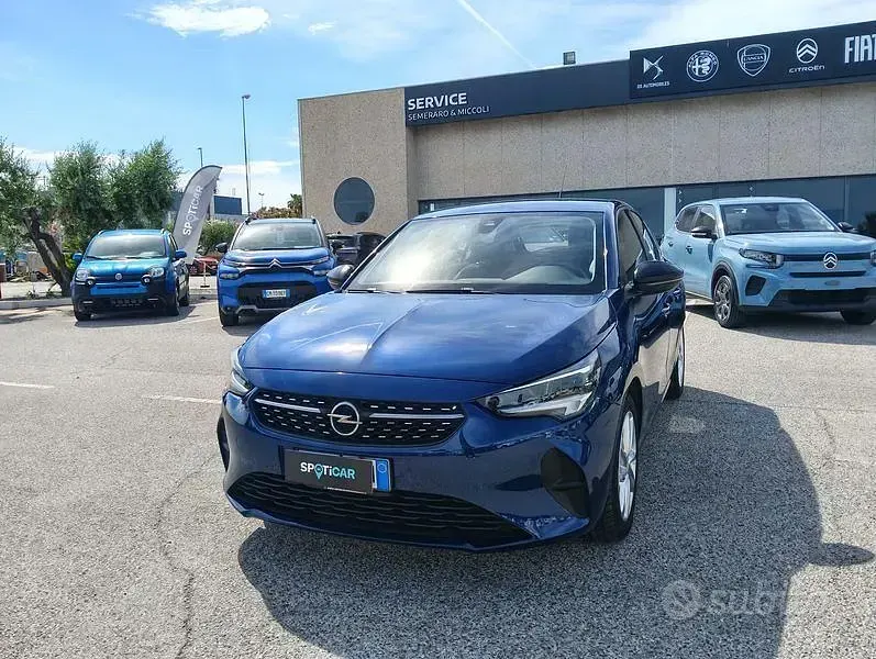 Usata Opel Corsa Elegance 101 CV (74 kW) 2021 Blu Berlina