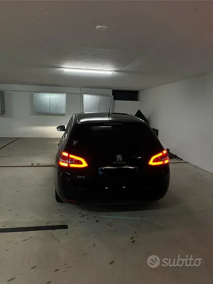 Usata Peugeot 308 SW Business-Line 131 CV (96 kW) 2019 Nero Station wagon