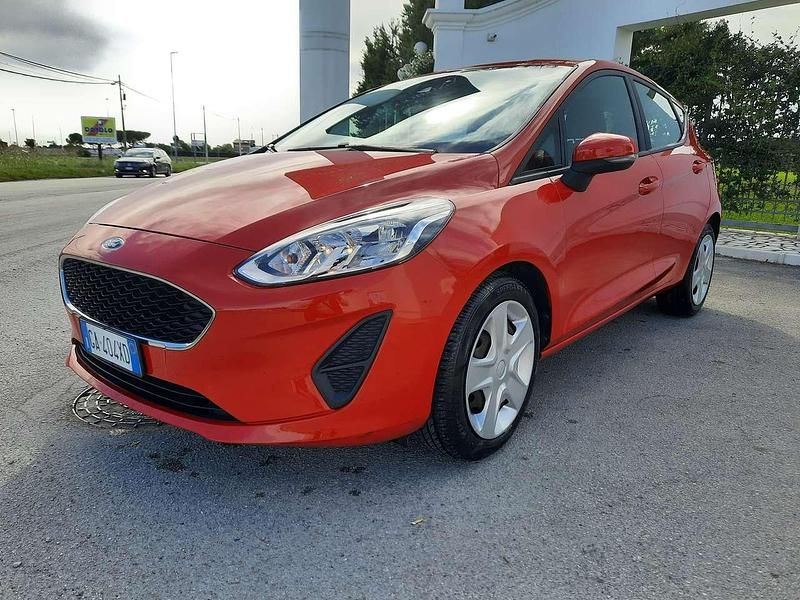 Usata Ford Fiesta 86 CV (63 kW) 2020 Rosso Utilitaria