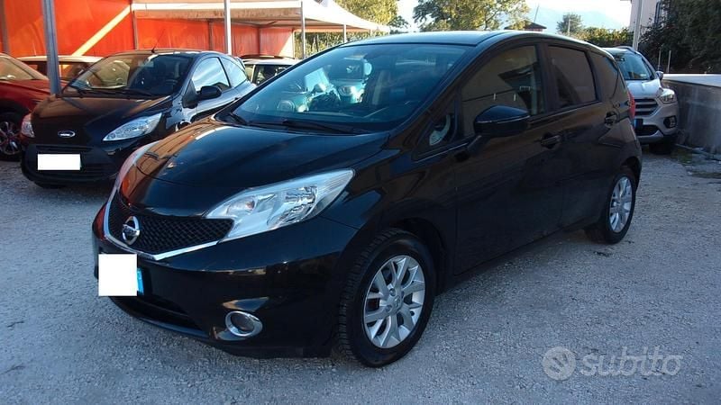 Usata Nissan Note Tekna 90 CV (66 kW) 2016 Nero Utilitaria