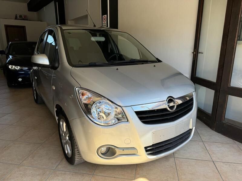 Usata Opel Agila Enjoy 75 CV (55 kW) 2009 Grigio Utilitaria