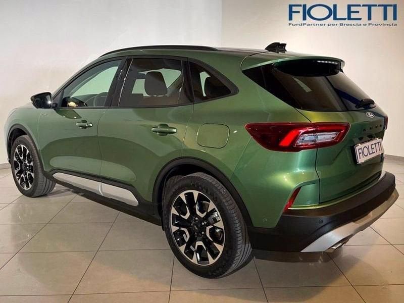 Usata Ford Kuga Active X 180 CV (132 kW) 2024 Verde SUV
