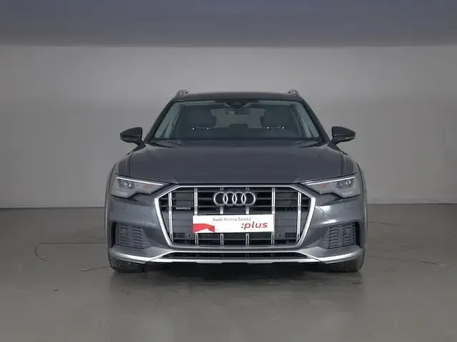 Usata Audi A6 Allroad Comfort 204 CV (150 kW) 2023 Grigio manhattan metallizzato Station wagon