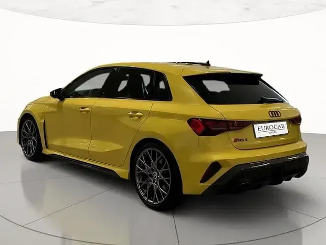 Brugt Audi RS3 Sportback Comfort 400 HK (294 kW) 2025 Gul Hatchback