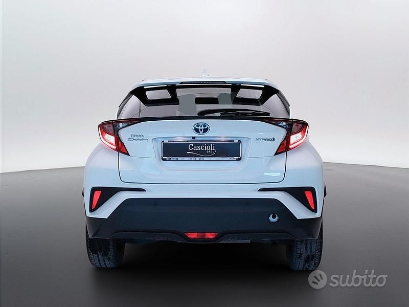 Usata Toyota C-HR Trend 98 CV (72 kW) 2022 Bianco SUV