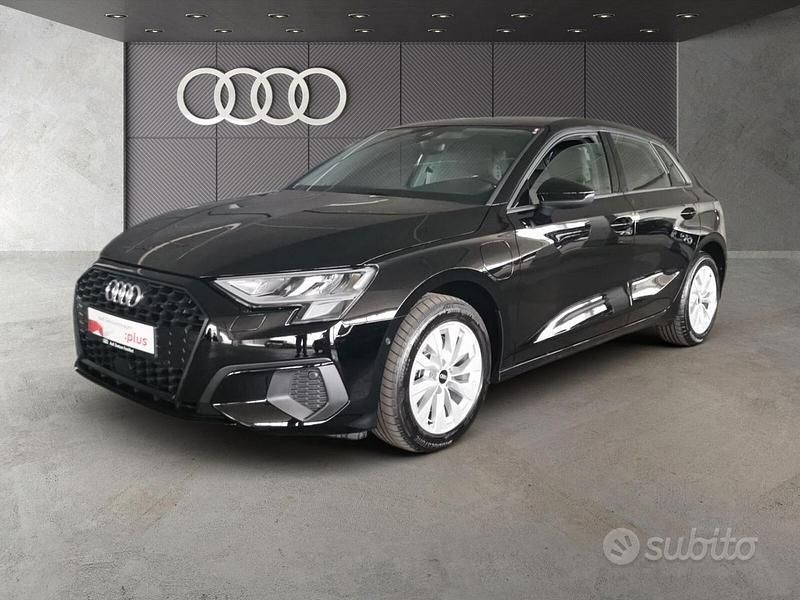 Nero Usata 2021 Audi A3 Advanced Berlina | 21.500 € (Super prezzo) - Immagine 1/4