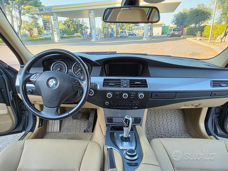 Usata BMW 520 177 CV (130 kW) 2008 Grigio Station wagon