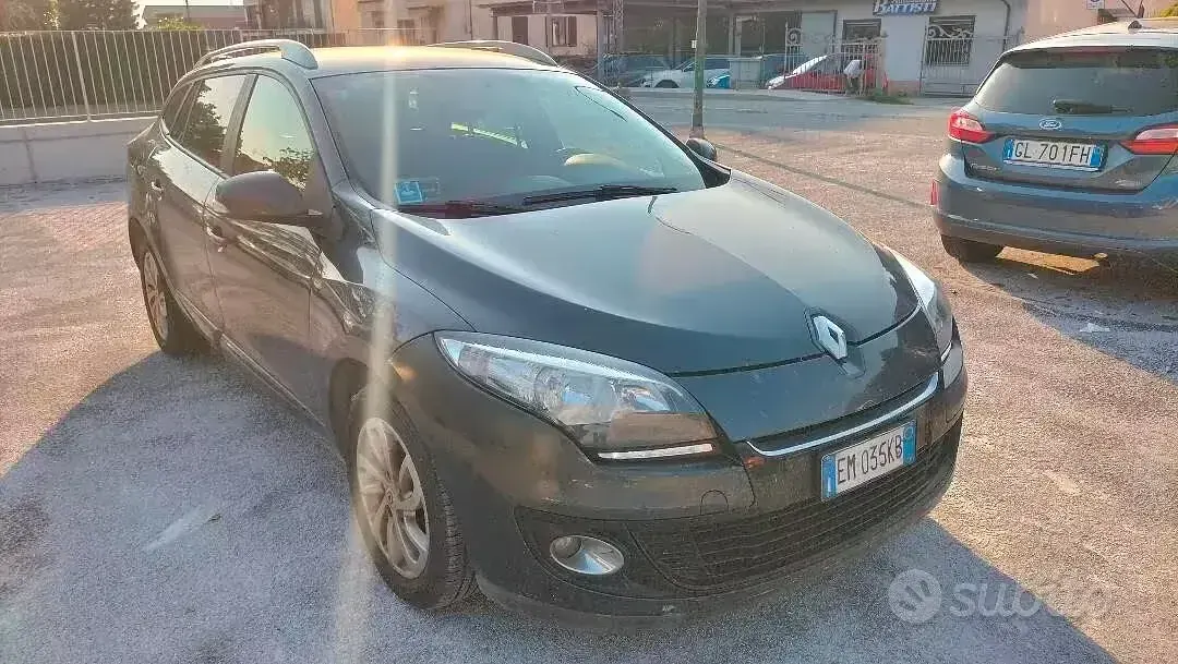 Usata Renault Mégane GT Line GT-Line 110 CV (80 kW) 2012 Grigio Station wagon
