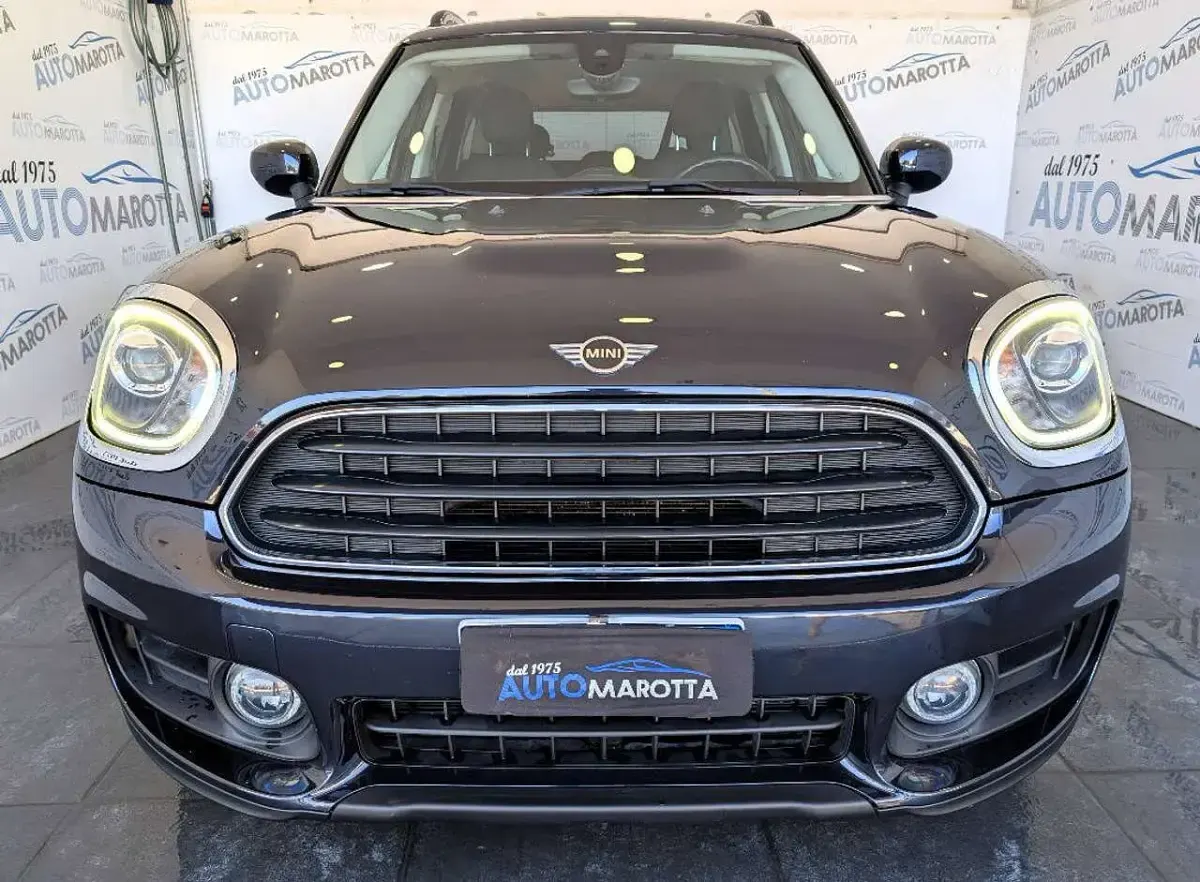 Usata Mini Cooper D Countryman 150 CV (110 kW) 2020 Enigmatic black extraserie SUV