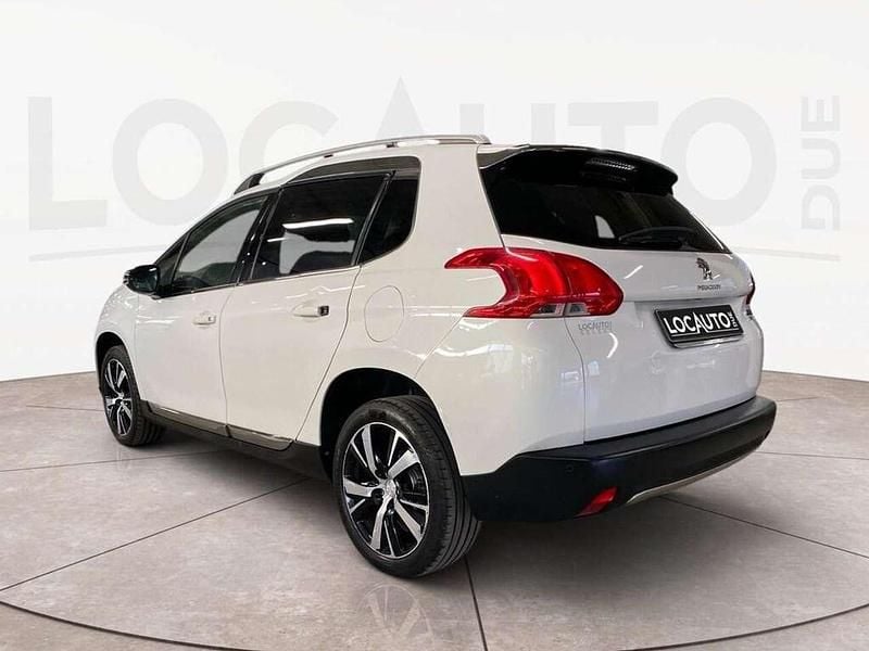 Usata Peugeot 2008 Allure 92 CV (67 kW) 2014 Bianco SUV