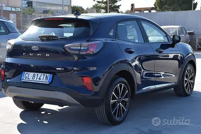 Usata Ford Puma Titanium 125 CV (91 kW) 2022 Blu/azzurro SUV