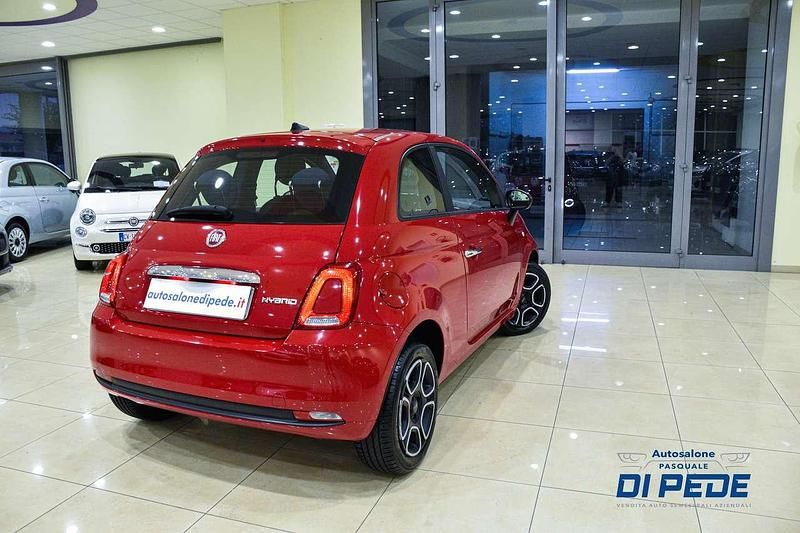 Usata Fiat 500 Club 69 CV (50 kW) 2022 Rosso Utilitaria