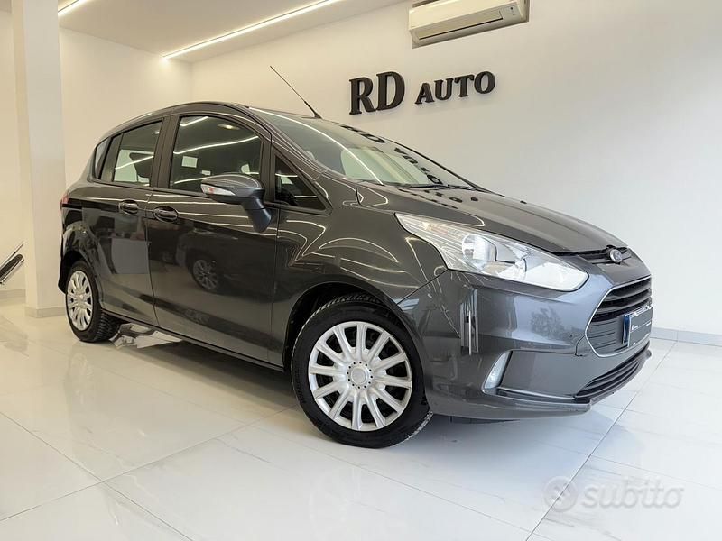 Usata Ford B-MAX Titanium 95 CV (69 kW) 2017 Grigio Monovolume