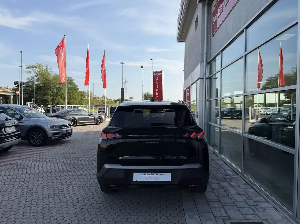Nuova Peugeot 5008 GTi 136 CV (100 kW) 2026 Nero SUV