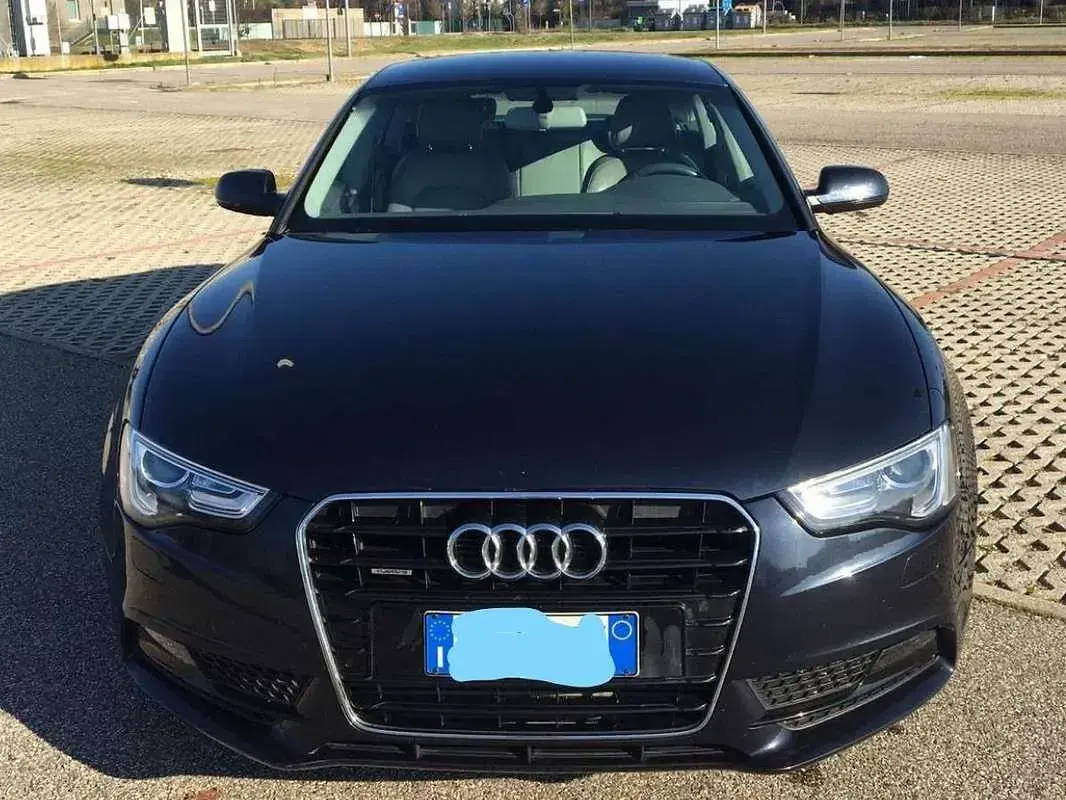 Usata Audi A5 Sportback Advanced 245 CV (180 kW) 2012 Blu/azzurro Utilitaria