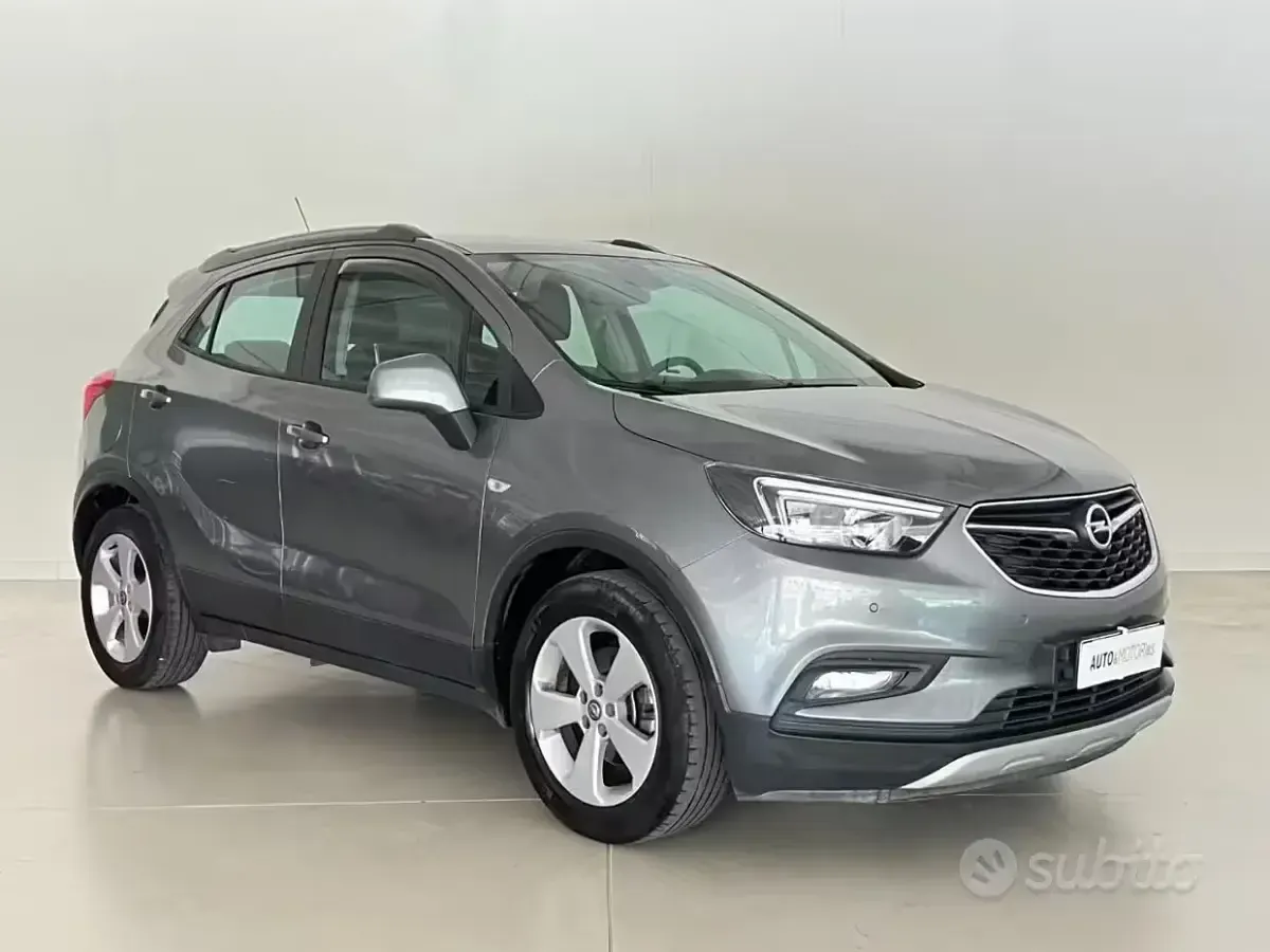 Usata Opel Mokka X 116 CV (85 kW) 2017 Grigio SUV