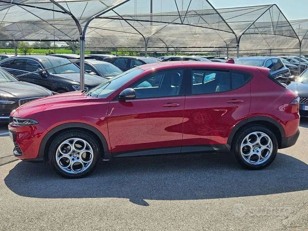 Usata Alfa Romeo Tonale Sprint 131 CV (96 kW) 2023 Rosso SUV