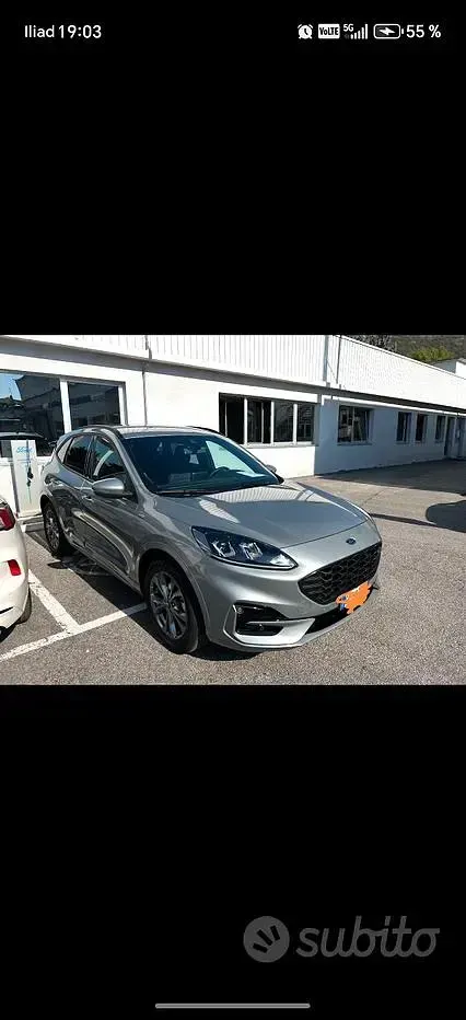 Usata Ford Kuga 120 CV (88 kW) 2022 Grigio SUV