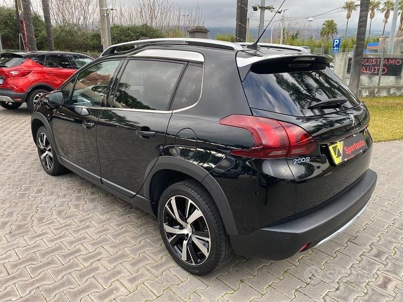 Usata Peugeot 2008 Allure 110 CV (80 kW) 2016 Nero SUV