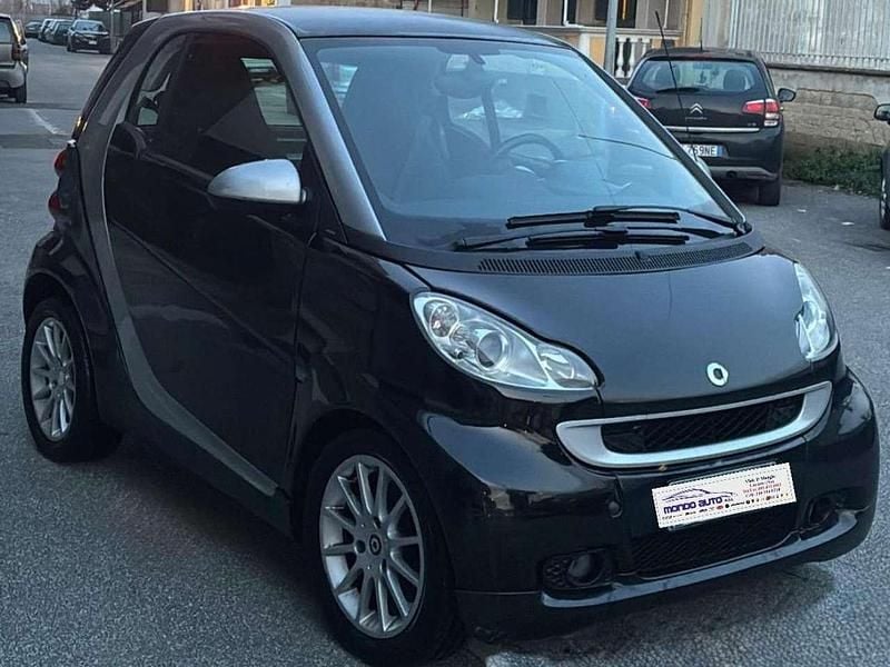 Usata Smart ForTwo Coupé Passion 71 CV (52 kW) 2011 Grigio Coupé