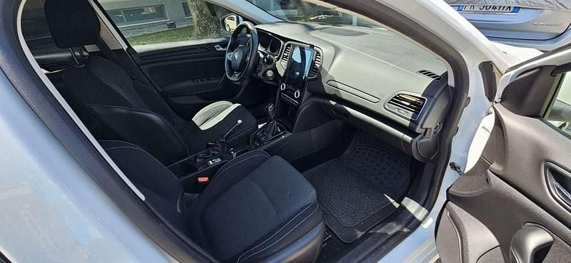 Usata Renault Mégane IV Business 140 CV (102 kW) 2019 Coupé