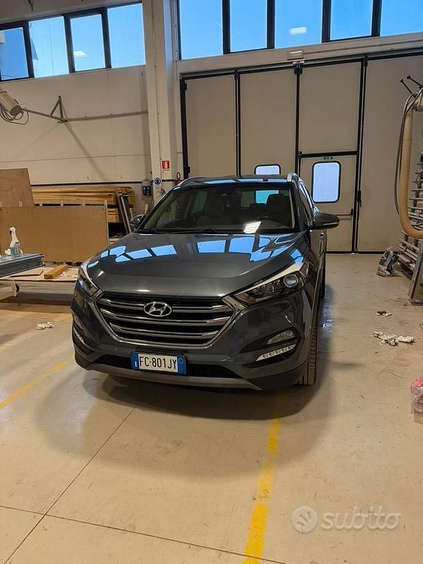 Usata Hyundai Tucson 2016 Grigio SUV