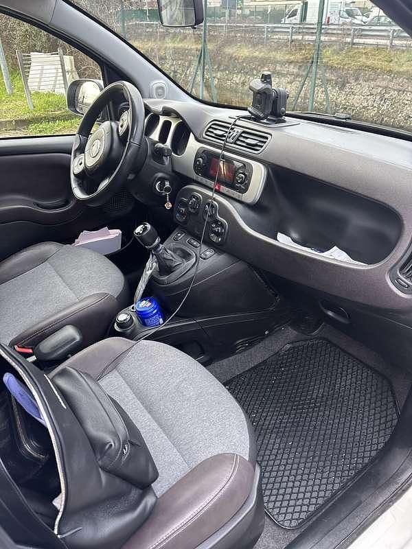 Usata Fiat Panda Cross Cross 86 CV (63 kW) 2020 Utilitaria