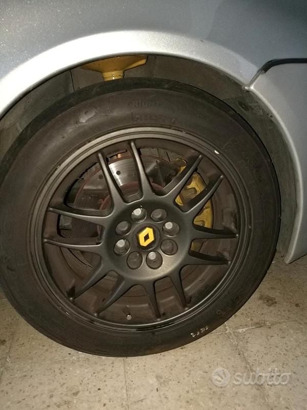 Usata Renault Clio II R.S. 169 CV (124 kW) 2000 Grigio