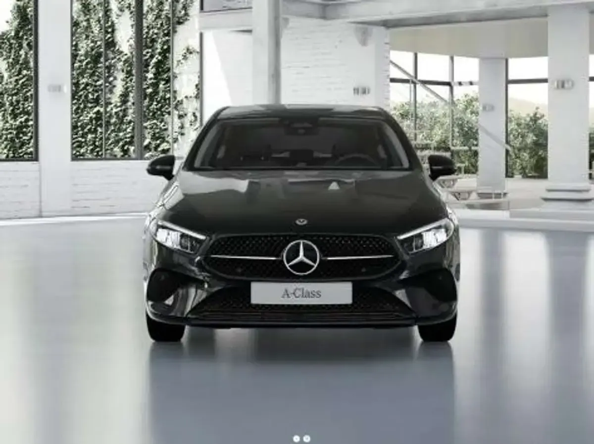 Nuova Mercedes A180 Progressive 116 CV (85 kW) 2026 Nero Berlina