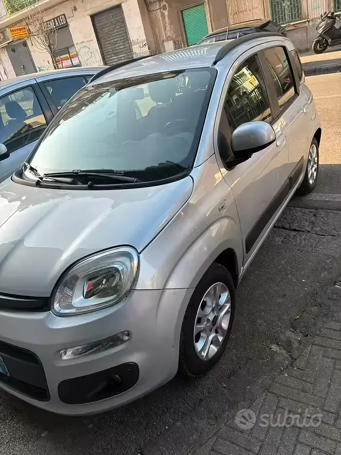 Usata Fiat Panda 69 CV (50 kW) 2019 Grigio Utilitaria
