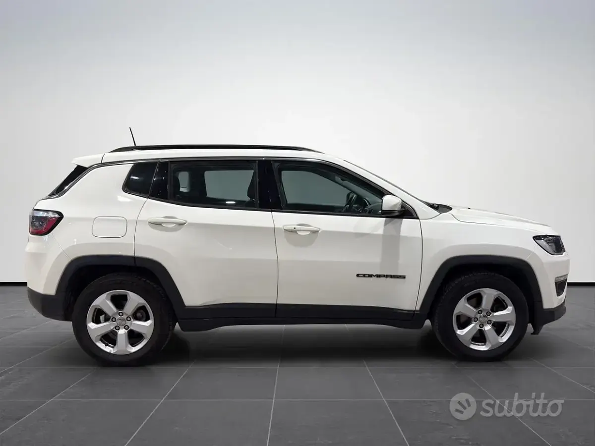 Usata Jeep Compass 120 CV (88 kW) 2019 Bianco SUV