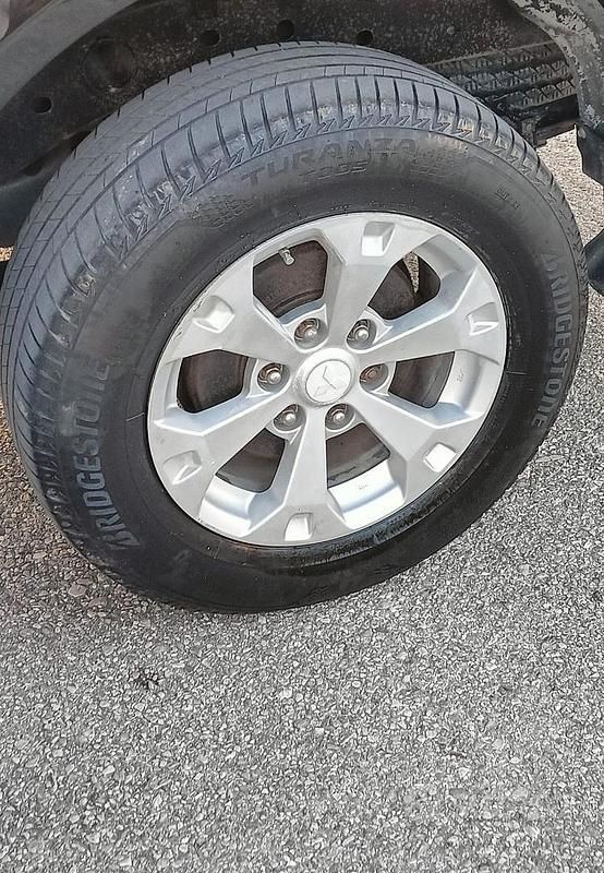 Nero Usata 2011 Mitsubishi L200 Pick-up | 12.000 € (Buon prezzo) - Immagine 1/4