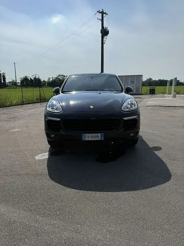 Usata Porsche Cayenne 250 CV (183 kW) 2015 SUV