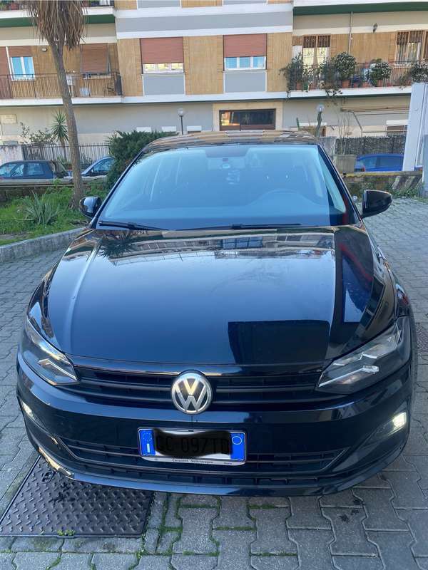 Usato 2018 VW Polo 1.0 Benzin 75 CV (11.900 €)