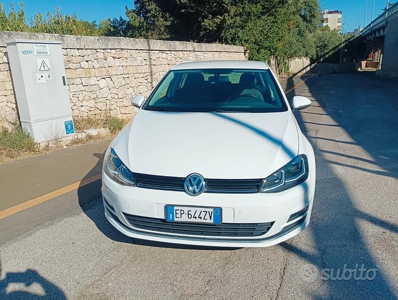 Usata VW Golf VII 110 CV (80 kW) 2013 Bianco Berlina