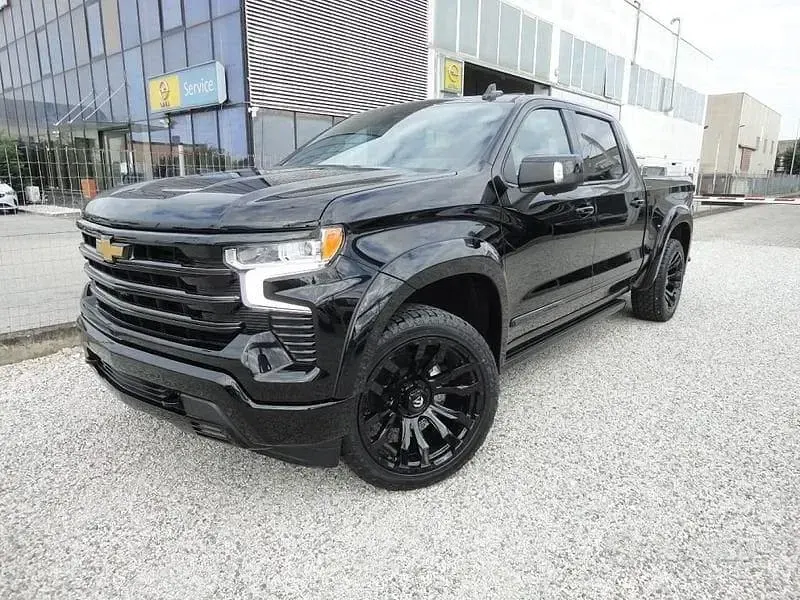 Nuova Chevrolet Silverado 420 CV (308 kW) 2026 Nero SUV