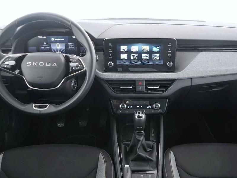 Usata Skoda Kamiq 115 CV (84 kW) 2025 Grigio SUV