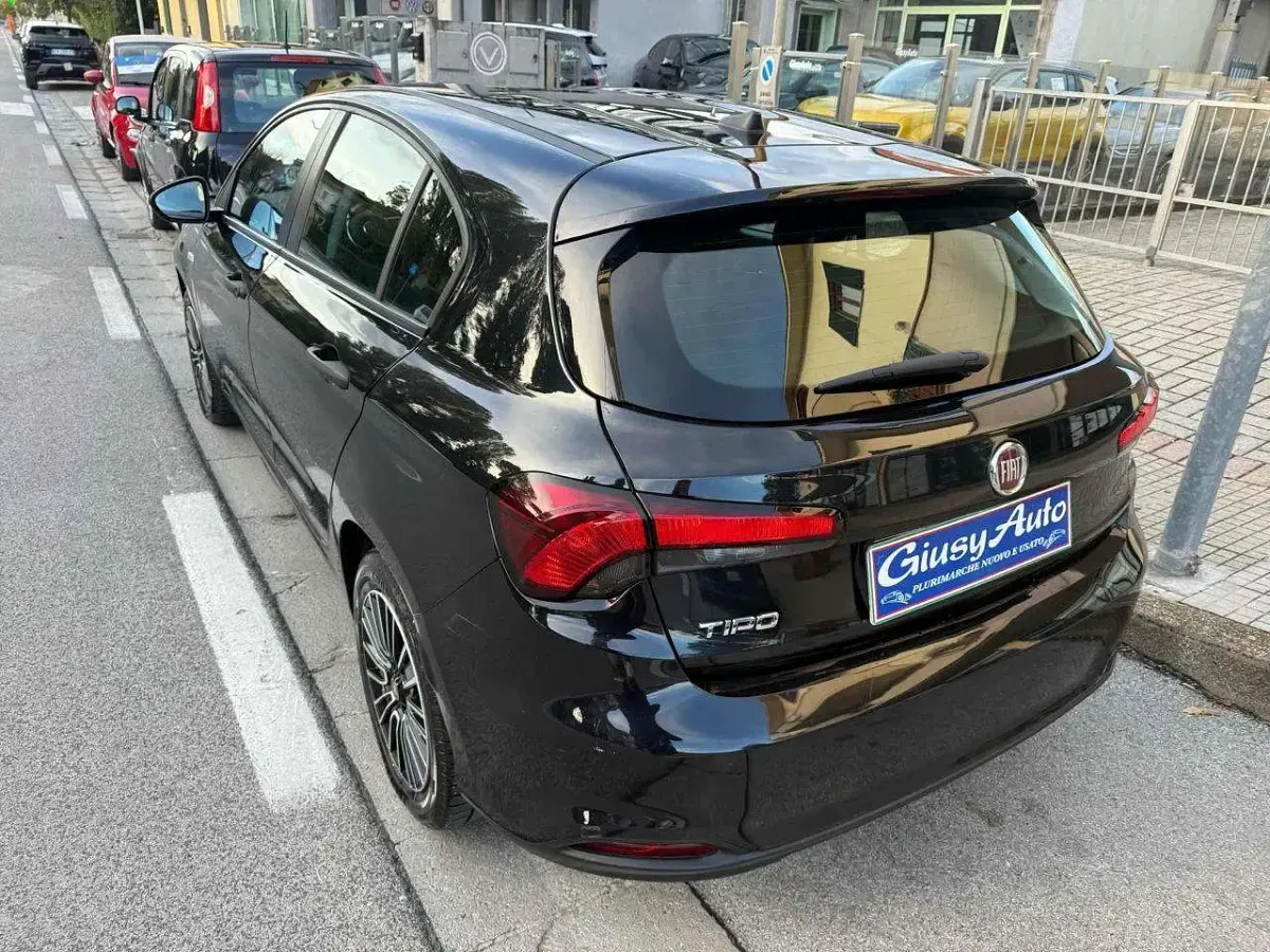 Usata Fiat Tipo 101 CV (74 kW) 2023 Nero Berlina