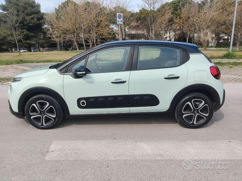 Usata Citroën C3 Shine 83 CV (61 kW) 2020 Verde Utilitaria