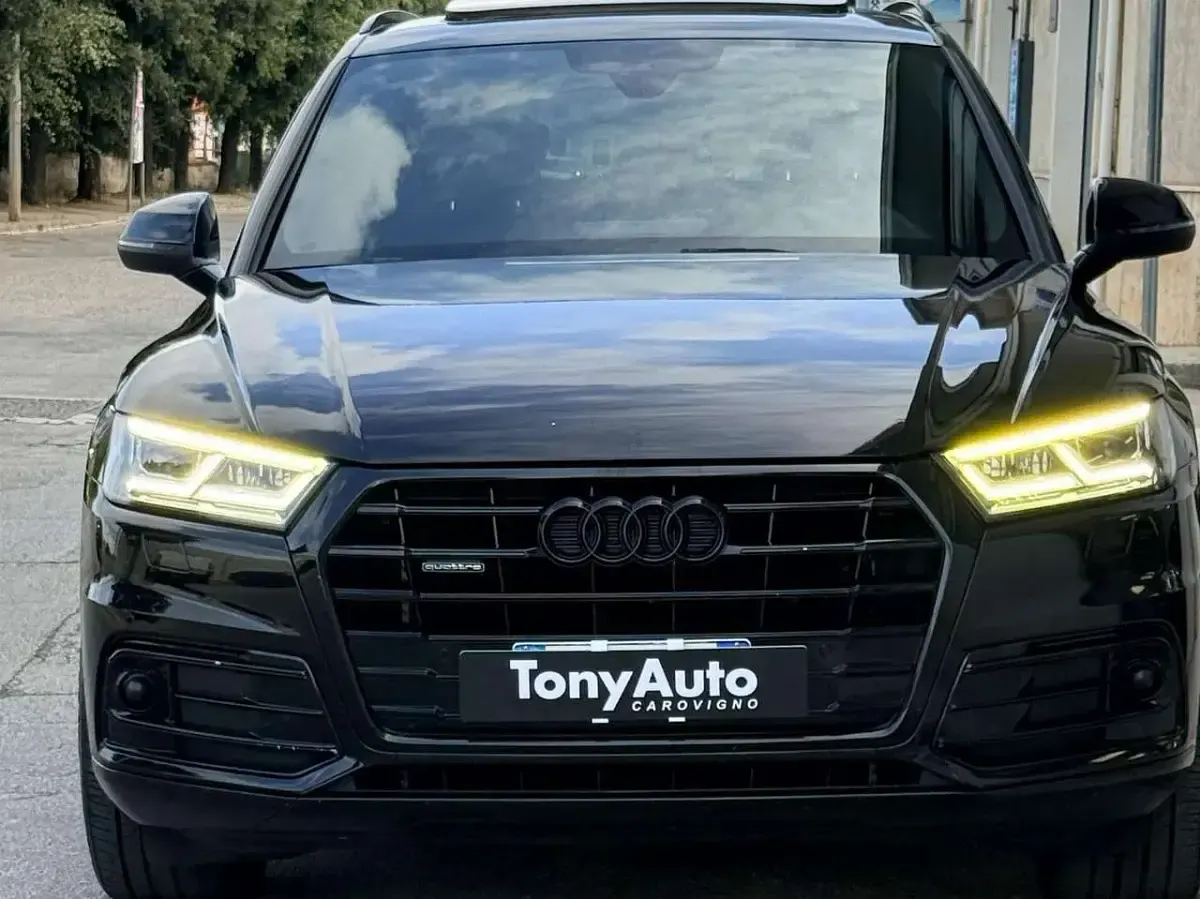 Usata Audi Q5 S-line plus 190 CV (139 kW) 2018 Nero SUV