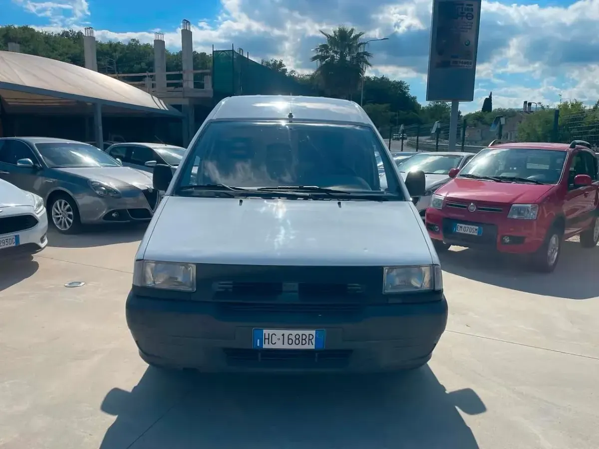 Usata Fiat Scudo 69 CV (50 kW) 1999 Bianco Furgone
