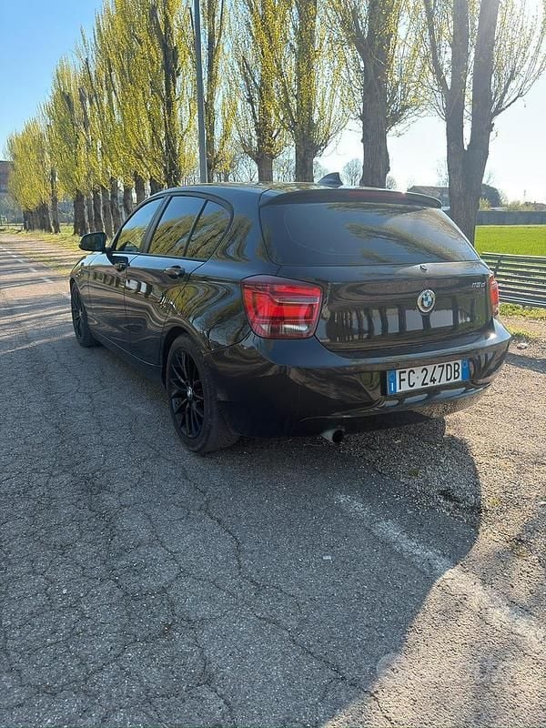 Usata BMW 116 2015 Nero Utilitaria