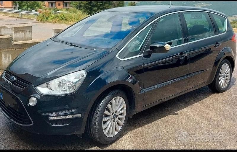 Gebraucht Ford S-MAX S 140 PS (102 kW) 2010 Schwarz Van / Kleinbus