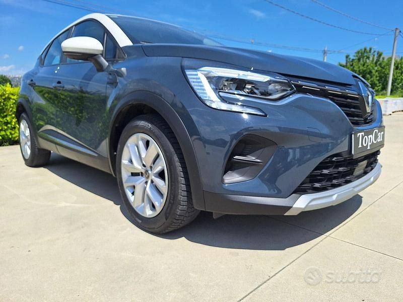 Usata Renault Captur Zen 101 CV (74 kW) 2020 Blu SUV