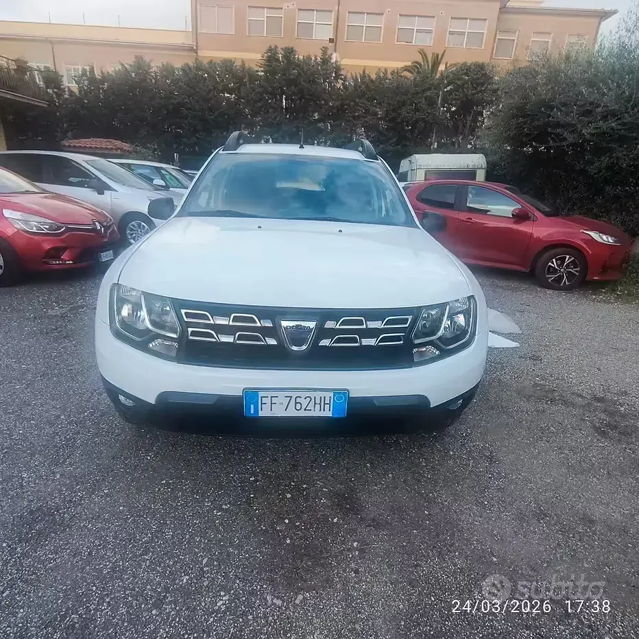 Usata Dacia Duster Ambiance 90 CV (66 kW) 2017 Bianco SUV