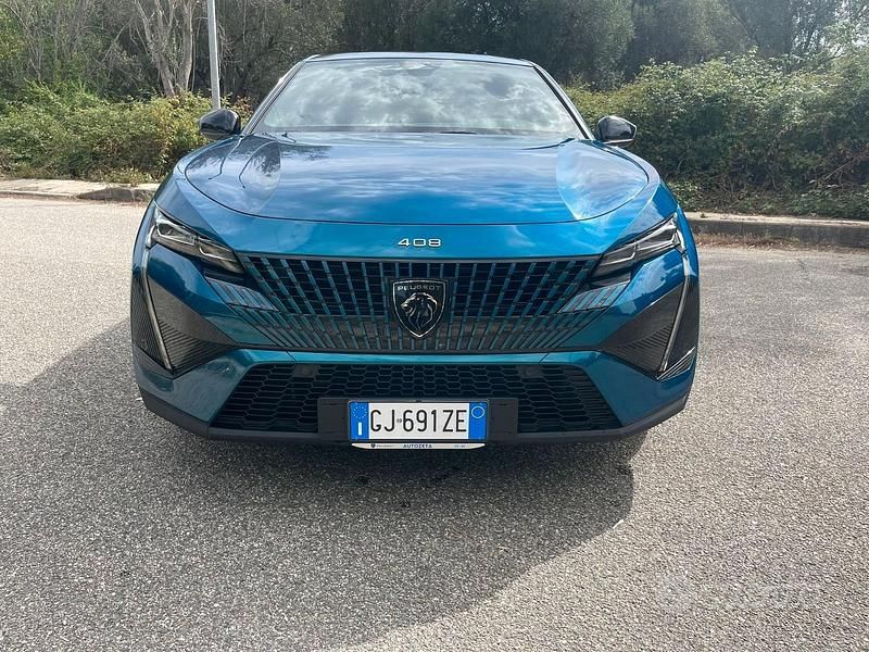 Usata Peugeot 408 Allure 131 CV (96 kW) 2023 Berlina