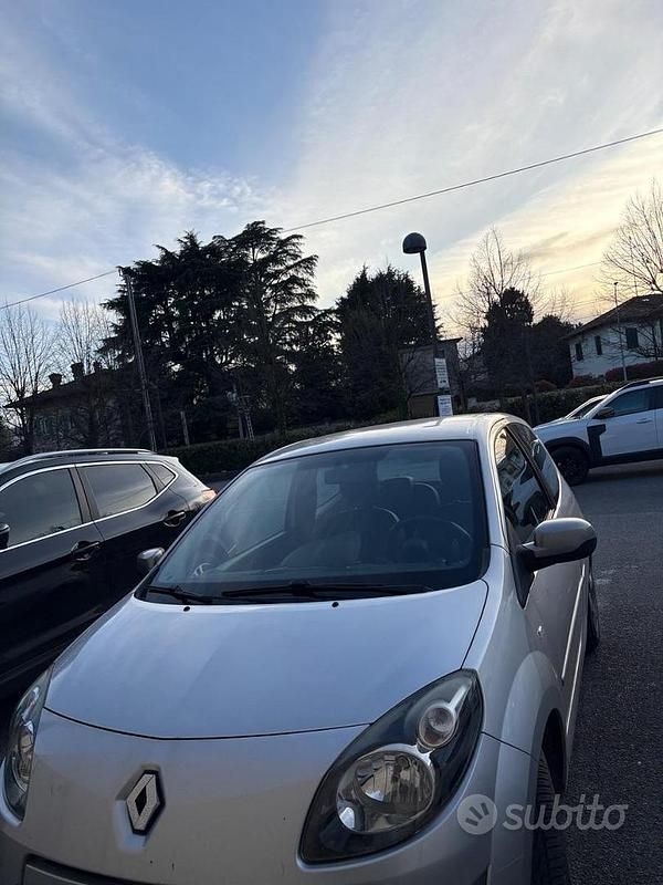 Usata Renault Twingo 75 CV (55 kW) 2011 Grigio Utilitaria