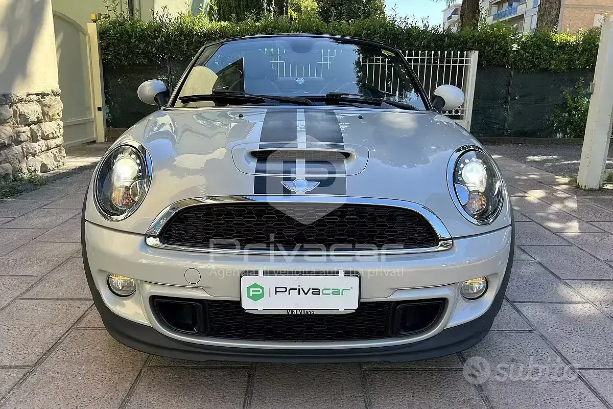 Usata Mini Cooper S Roadster 184 CV (135 kW) 2012 Grigio Cabrio