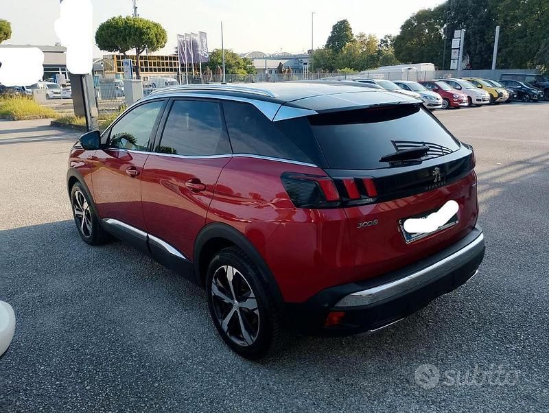 Usata Peugeot 3008 2018 Rosso SUV