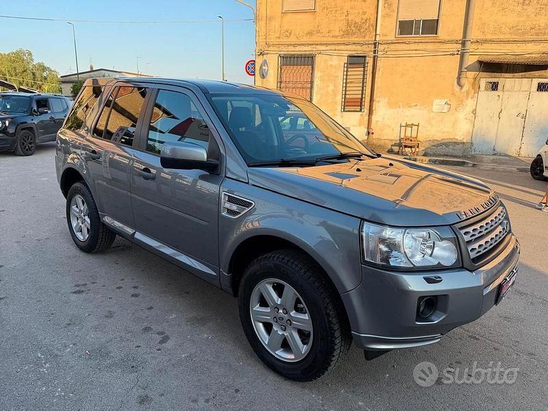 Usata Land Rover Freelander 2 S 190 CV (139 kW) 2012 Grigio SUV